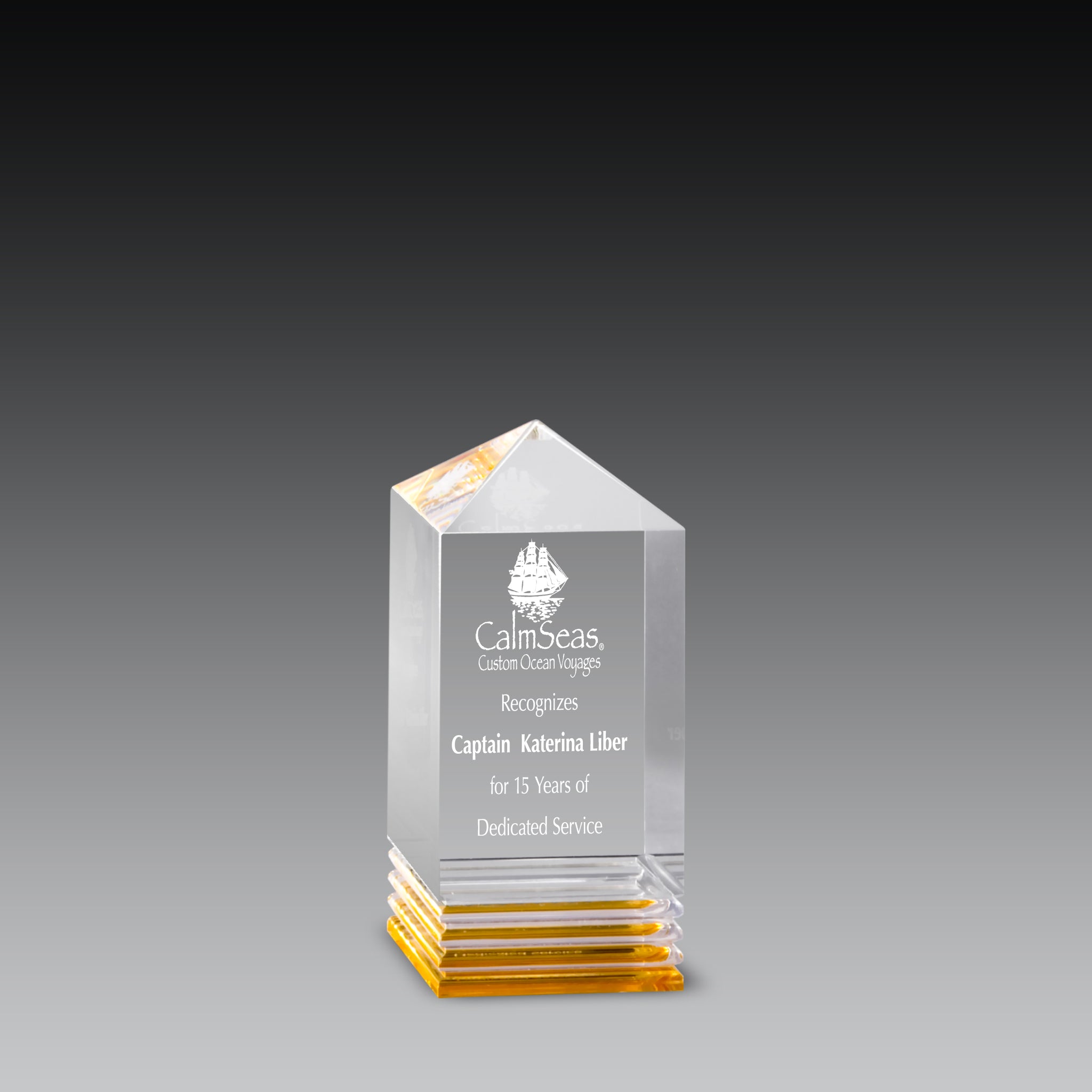 Crystal Cut Pillar Award™ – AIF Awards